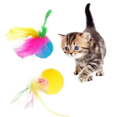 Cat Interactive Toy Plastic Feather Golf Ball Cat Teaser Ball Bite Resistant Cats Self Hi Toys Cat Molar Sound Ball Random Color Cat Grinding Toys Trainging